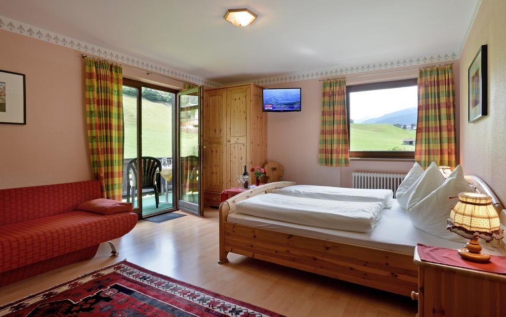 إتيير Gaestehaus Hoelzl الغرفة الصورة